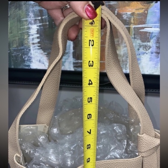 Ulta Beauty pebbled faux leather light brown tan shoulder tote bag NWT - Picture 7 of 16